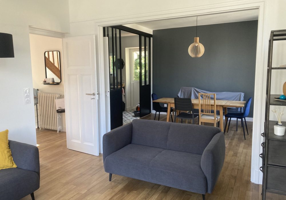 salon rénové lumineux